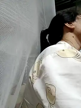 Snapshot of Dina_wet chatting on January 13, 10:14 am Dina wet online show from January 13, 10:14 am