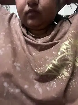 smile pretty online show from March 12, 8:52 pm