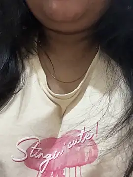 smile pretty online show from March 12, 2:39 am