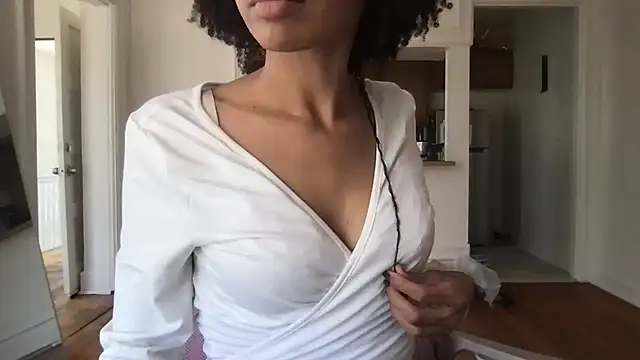 loveofbea online show from June 19, 6:12 pm