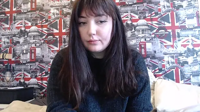 Snapshot of Lynylou chatting on February 25, 5:00 pm Lynylou online show from February 25, 5:00 pm
