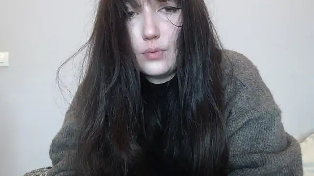 Snapshot of Lynylou chatting on March 17, 6:06 am Lynylou online show from March 17, 6:06 am
