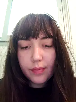 Snapshot of Lynylou chatting on May 17, 4:03 pm Lynylou online show from May 17, 4:03 pm