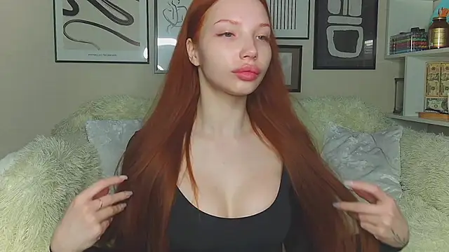 JudyWalkerr online show from March 6, 4:19 am