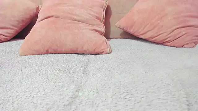 sammyfox97 online show from October 4, 1:31 pm