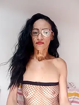 Snapshot of BarbaraMature chatting on May 6, 3:17 pm BarbaraMature online show from May 6, 3:17 pm