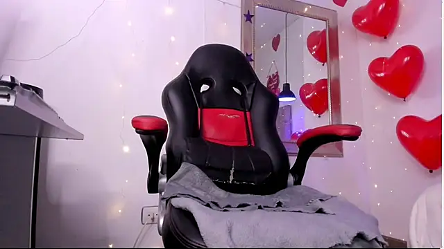 Snapshot of angel_hardy_dl chatting on February 16, 11:17 am angel hardy dl online show from February 16, 11:17 am