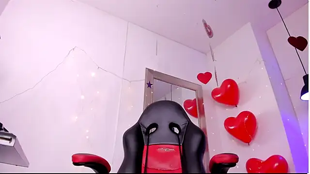 Snapshot of angel_hardy_dl chatting on March 6, 10:56 am angel hardy dl online show from March 6, 10:56 am