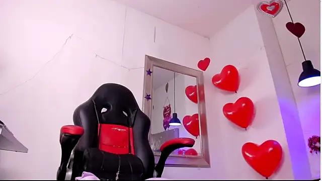 Snapshot of angel_hardy_dl chatting on March 7, 10:56 am angel hardy dl online show from March 7, 10:56 am