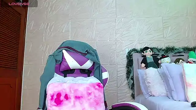 kendallsweet7 online show from February 1, 7:12 pm