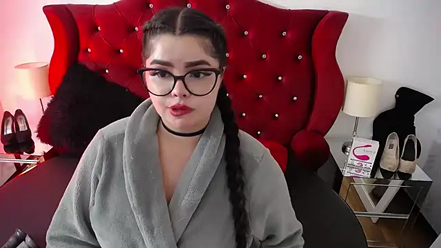 BrithneyLee  online show from February 6, 1:27 am