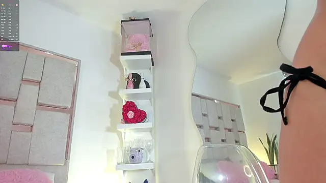 kristel s online show from October 3, 7:00 pm