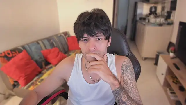 justin stark7 online show from October 14, 9:26 pm