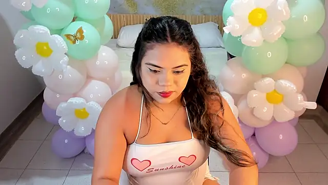 samy 19  online show from April 4, 11:08 am