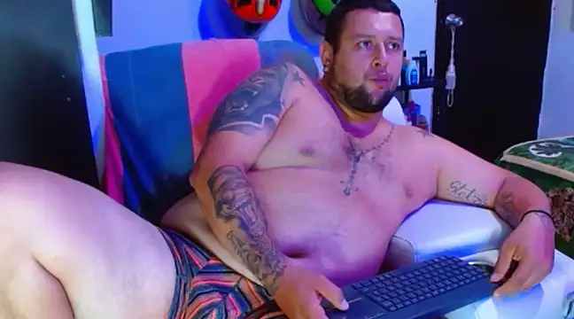 Snapshot of Michaell_Myerss_ chatting on March 4, 10:16 pm Michaell Myerss online show from March 4, 10:16 pm