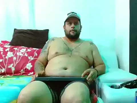 Snapshot of Michaell_Myerss_ chatting on March 19, 12:59 am Michaell Myerss online show from March 19, 12:59 am