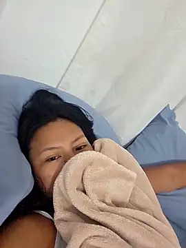 Snapshot of Aria_morgan1 chatting on April 2, 12:25 pm Aria morgan1 online show from April 2, 12:25 pm