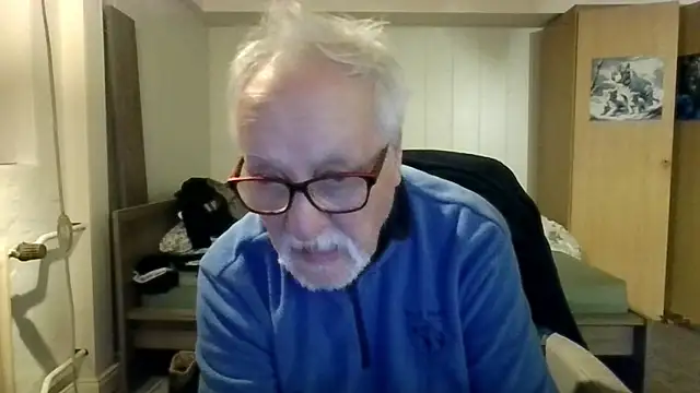 Sammy1660 online show from May 4, 9:55 pm