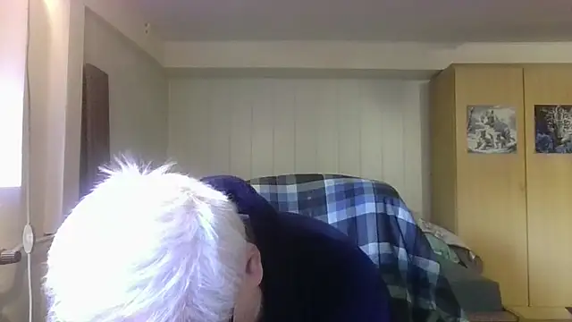 Sammy1660 online show from May 17, 7:06 am