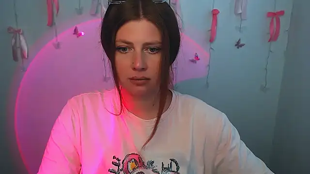 Lizzy Love online show from July 14, 12:11 pm