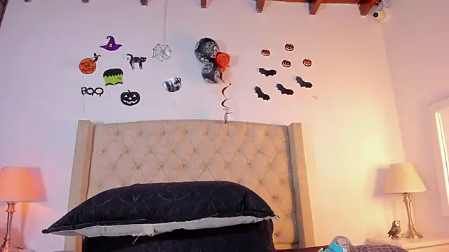 allisson m online show from November 2, 12:07 pm