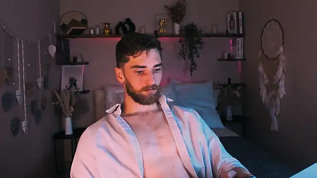 DexterDexx online show from September 12, 9:15 pm