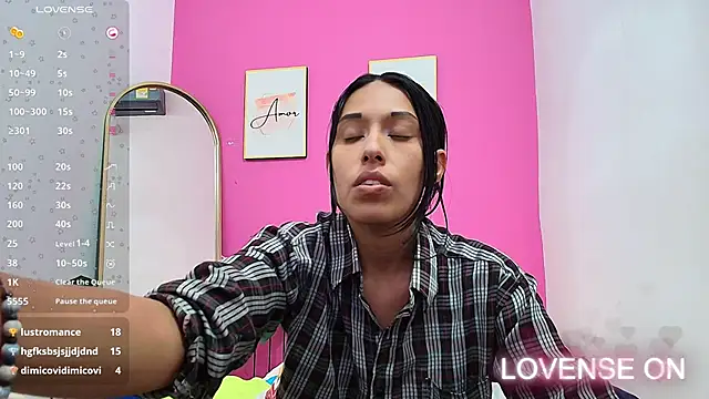 yourcuteneighbourr online show from January 11, 6:03 am