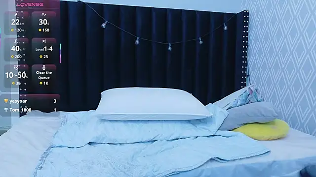 yourcuteneighbourr online show from November 27, 2:57 am