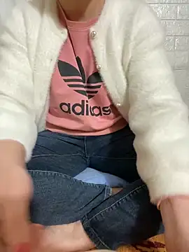 Snapshot of Hatasimi chatting on February 25, 8:25 am Hatasimi online show from February 25, 8:25 am