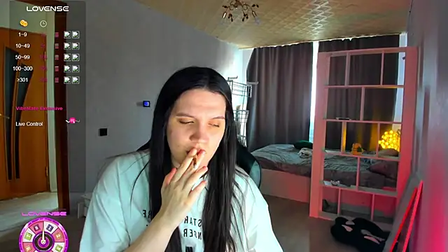 Snapshot of AizaRose chatting on March 21, 8:19 am AizaRose online show from March 21, 8:19 am