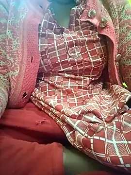 Snapshot of Sweet_Dhara chatting on March 12, 4:02 pm Sweet Dhara online show from March 12, 4:02 pm
