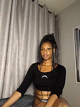 C-yoyo online show from February 18, 11:11 pm