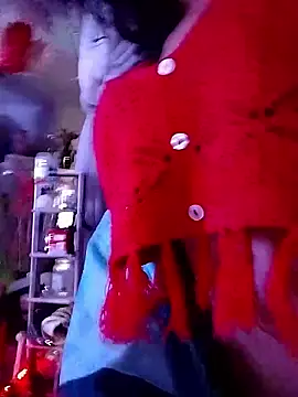 Snapshot of gurlnips chatting on October 20, 7:25 pm gurlnips online show from October 20, 7:25 pm