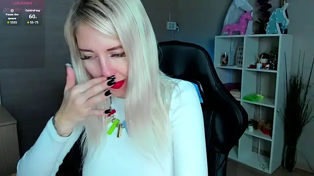 Mermaid N online show from November 19, 1:38 am