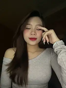 Snapshot of Bae1103 chatting on January 18, 5:15 pm Bae1103 online show from January 18, 5:15 pm