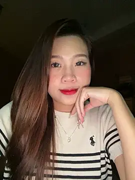 Snapshot of Bae1103 chatting on February 2, 10:06 pm Bae1103 online show from February 2, 10:06 pm