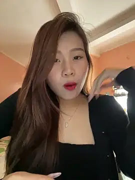 Snapshot of Bae1103 chatting on February 8, 2:58 am Bae1103 online show from February 8, 2:58 am