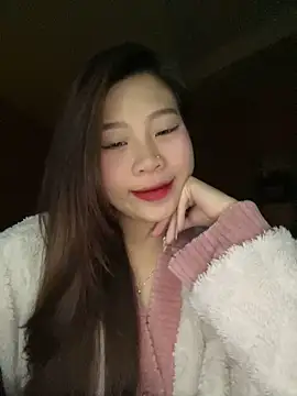 Snapshot of Bae1103 chatting on February 16, 10:32 pm Bae1103 online show from February 16, 10:32 pm