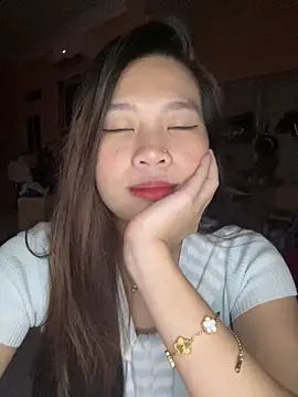 Snapshot of Bae1103 chatting on September 19, 7:47 pm Bae1103 online show from September 19, 7:47 pm