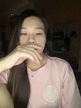 Snapshot of Bae1103 chatting on September 24, 5:27 pm Bae1103 online show from September 24, 5:27 pm