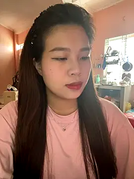 Snapshot of Bae1103 chatting on October 8, 7:28 am Bae1103 online show from October 8, 7:28 am