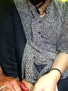 Snapshot of Cute_Suhani chatting on December 23, 5:00 pm Cute Suhani online show from December 23, 5:00 pm