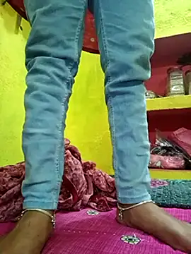Snapshot of Cute_Suhani chatting on March 3, 8:00 pm Cute Suhani online show from March 3, 8:00 pm