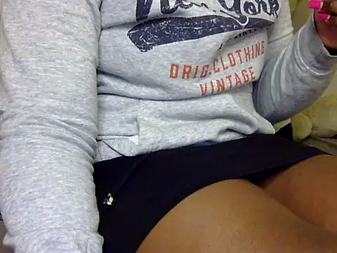 Sexxy slim honey online show from October 29, 5:04 pm