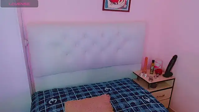 Snapshot of alexa-xxx- chatting on March 26, 4:29 am alexa-xxx- online show from March 26, 4:29 am