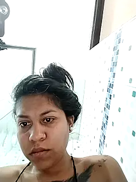 Snapshot of Tiphanydirty3 chatting on February 1, 4:22 pm Tiphanydirty3 online show from February 1, 4:22 pm