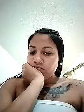 Snapshot of Tiphanydirty3 chatting on February 3, 6:49 pm Tiphanydirty3 online show from February 3, 6:49 pm