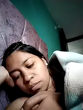 Snapshot of Tiphanydirty3 chatting on February 4, 10:13 pm Tiphanydirty3 online show from February 4, 10:13 pm