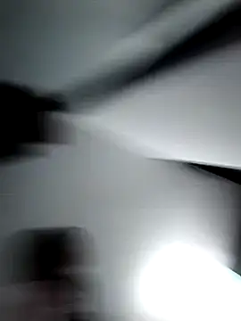 Snapshot of Tiphanydirty3 chatting on February 6, 12:00 am Tiphanydirty3 online show from February 6, 12:00 am