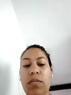 Snapshot of Tiphanydirty3 chatting on February 20, 8:58 pm Tiphanydirty3 online show from February 20, 8:58 pm